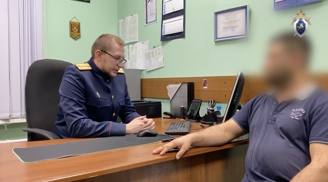 Мигранту предъявили обвинение в изнасиловании соотечественницы в центре Петербурга