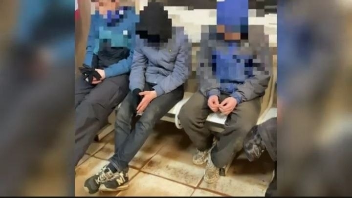 На ж/д Лигово задержали девятерых школьников-зацеперов
