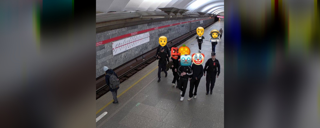 Перепрыгивавших через турникеты метро в Петербурге подростков задержали
