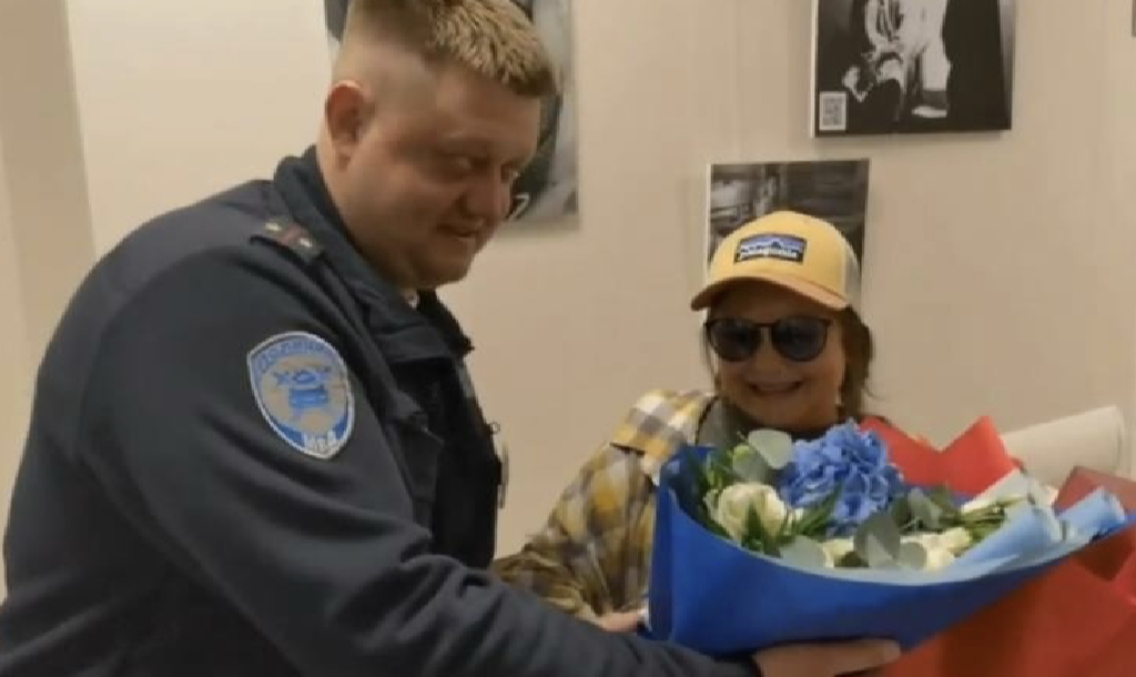 Петербурженка родила сына в пробке на КАД