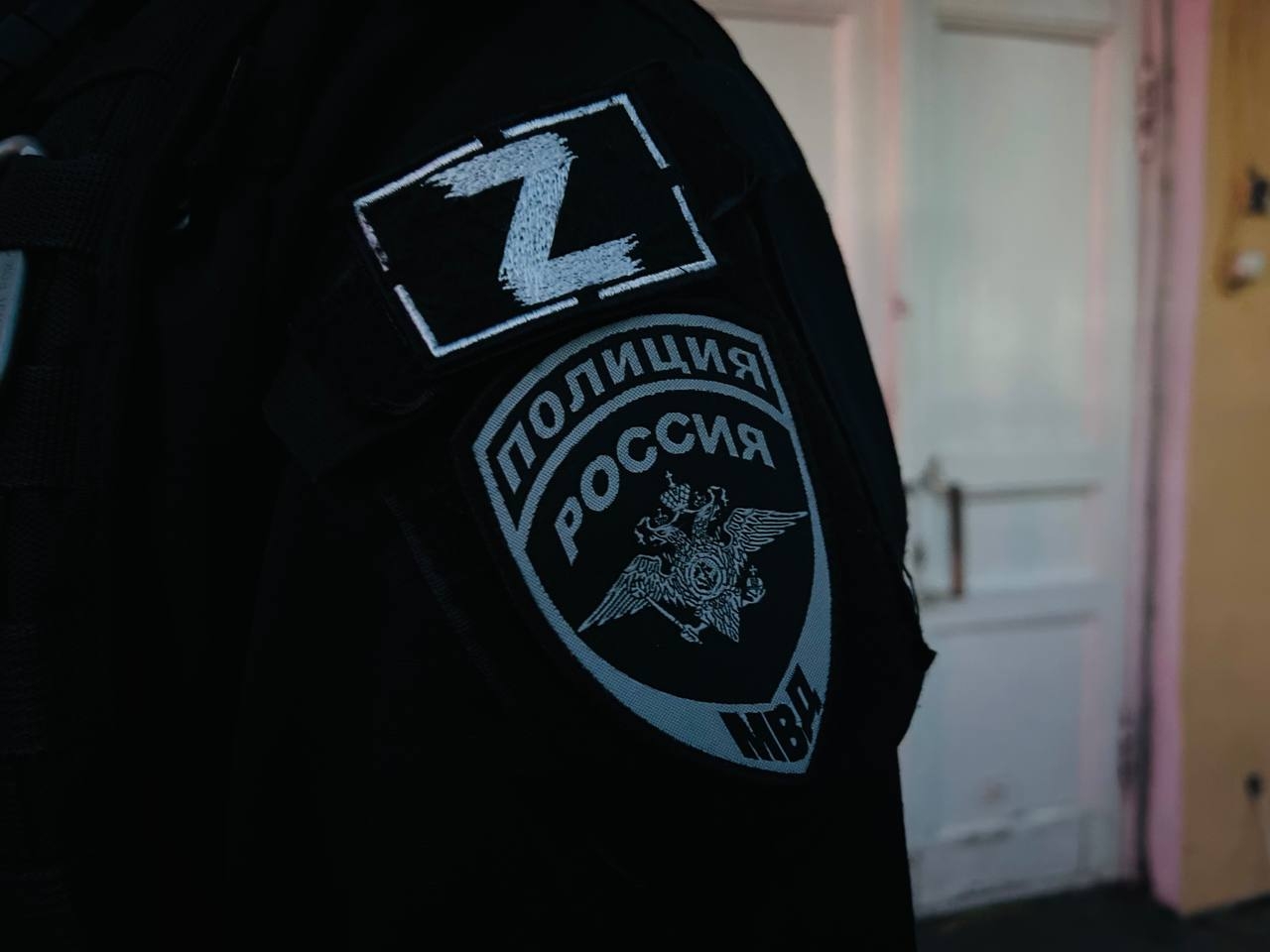 Подростки нашли мертвеца между школой и ЗСД